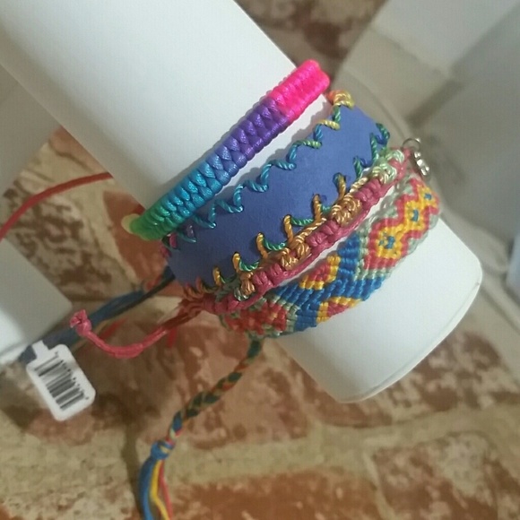 Friendship Bracelets Set of 4 Street Style macrame crochet Swifty - Picture 3 of 6